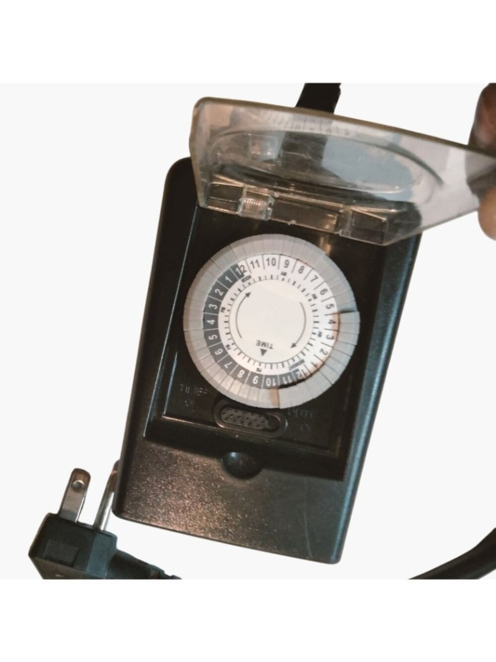 Outdoor 2 Outlet Timer 24 Hour Dial Plug In Black Utilitech - Picture 4 of 10